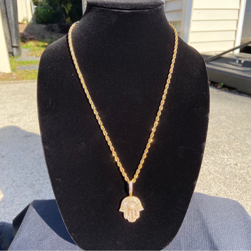 Gold Chain Rope Chain 4mm and Hamsa Pendant Set